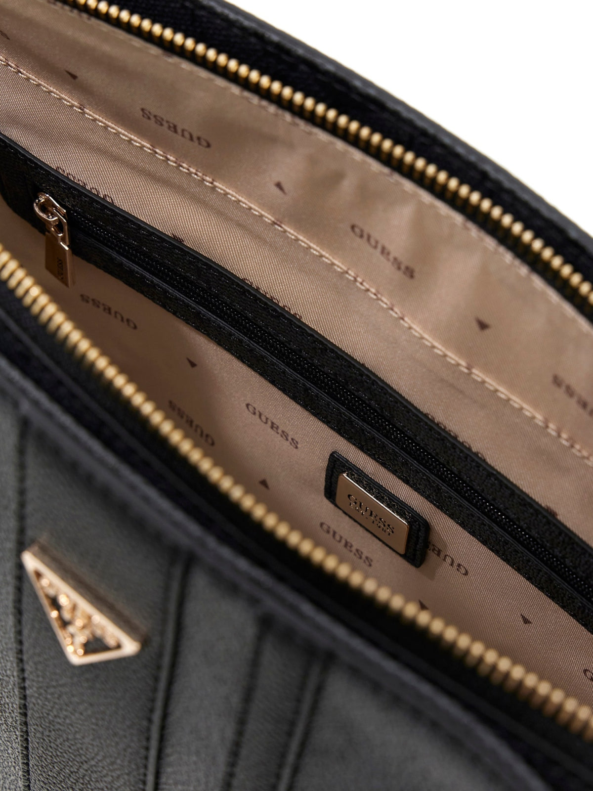 GUESS HWSS NOELLE II TOTE en color NEGRO (4)