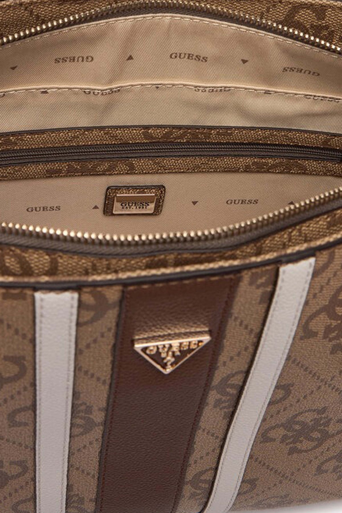 GUESS HWSS NOELLE II TOTE en color MARRON (4)