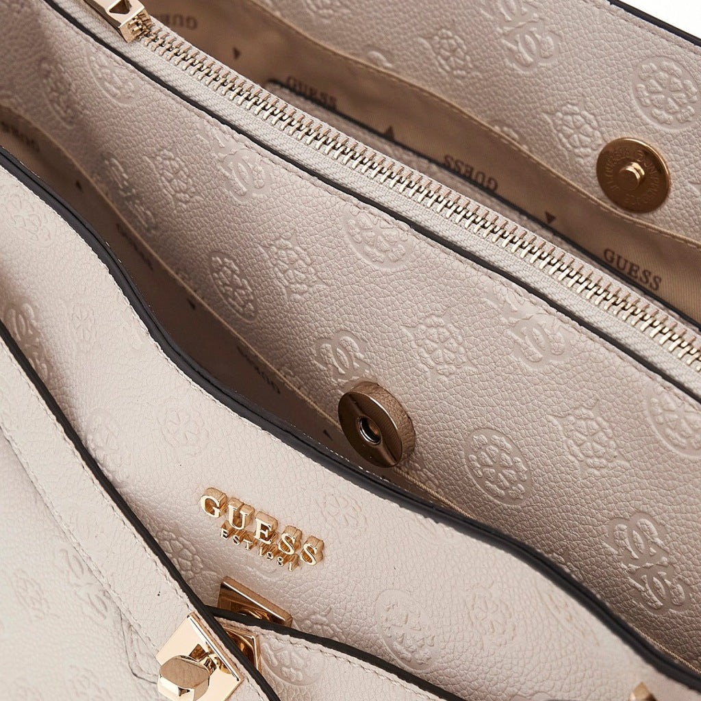 GUESS HWPD ELLA LOGO LRG GFRIEND en color BEIS (6)