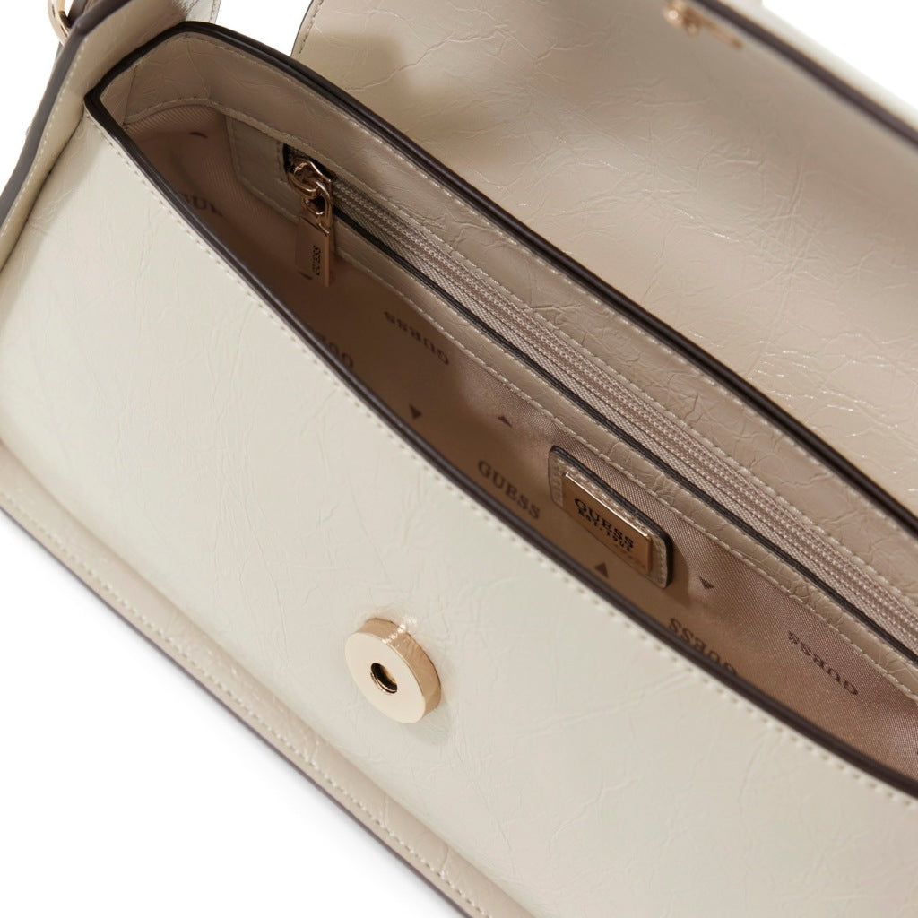 GUESS HWTC XENA FLAP SHOULDER BAG en color BLANCO (6)