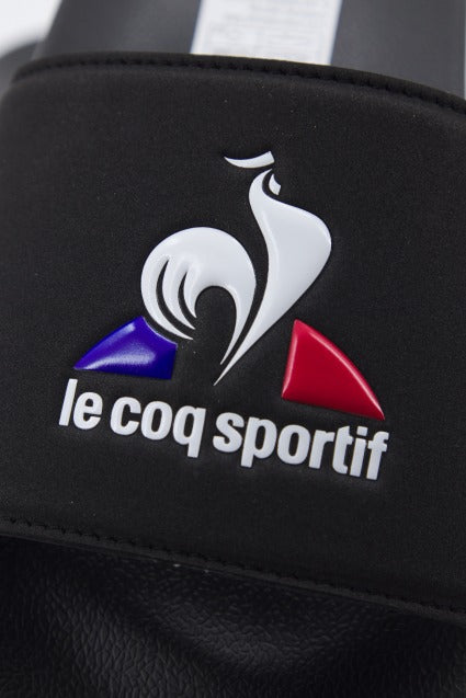 LE COQ SPORTIF SLIDE LOGO en color NEGRO (4)