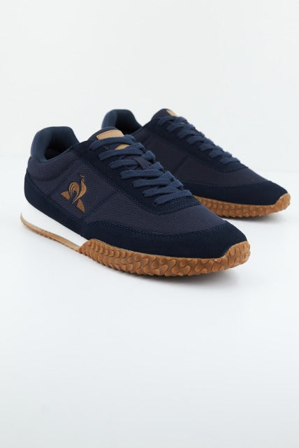 LE COQ SPORTIF VELOCE II TWILL en color AZUL (1)