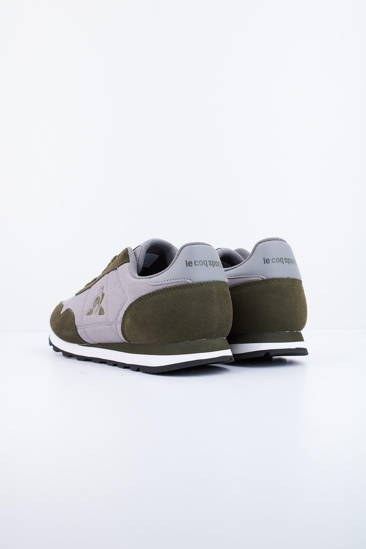 LE COQ SPORTIF ASTRA TWILL en color GRIS (3)