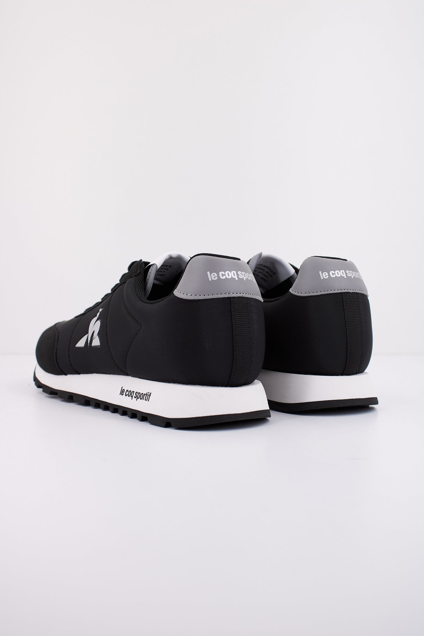 LE COQ SPORTIF RACERONE_ en color NEGRO (3)