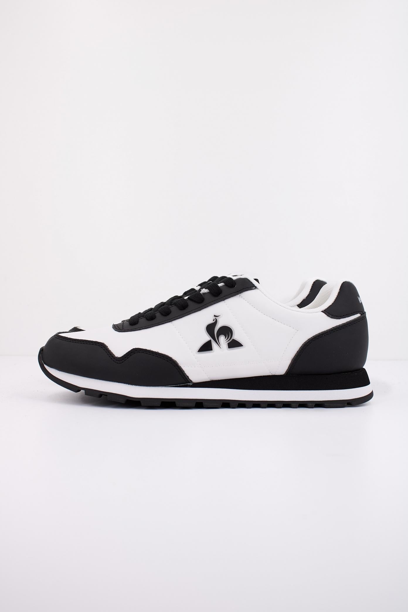 LE COQ SPORTIF ASTRA_ en color NEGRO (1)