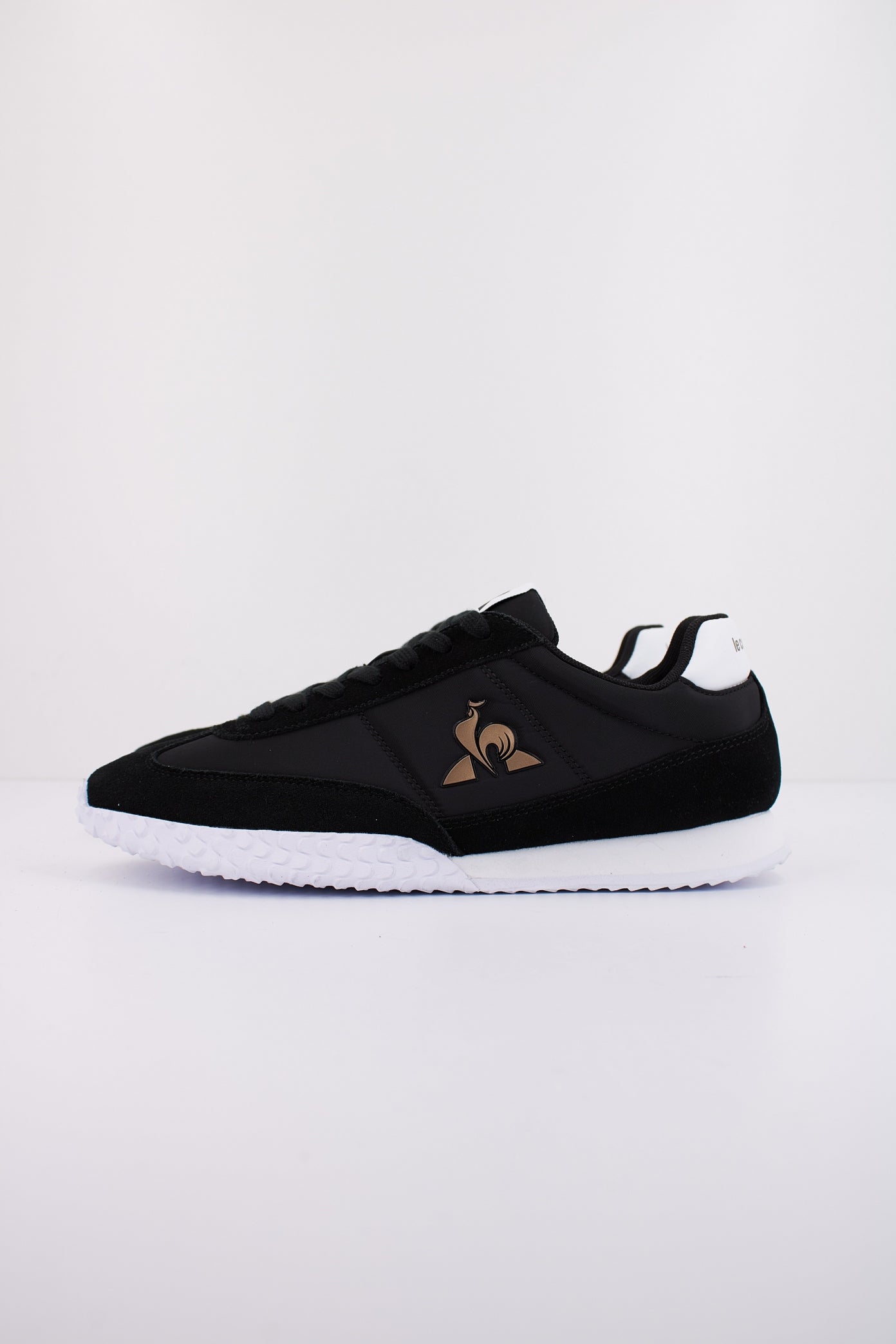 LE COQ SPORTIF VELOCE I en color NEGRO (1)