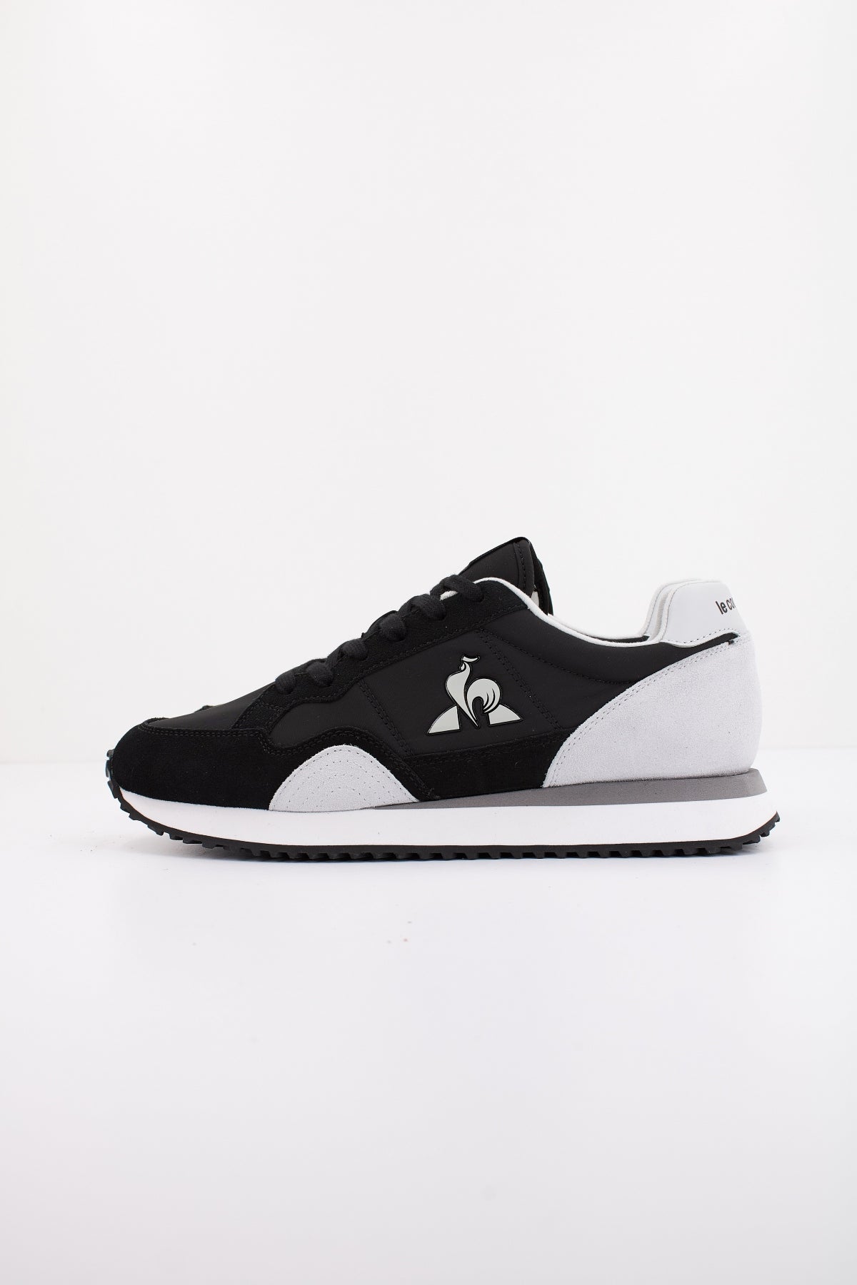 LE COQ SPORTIF L en color NEGRO (1)