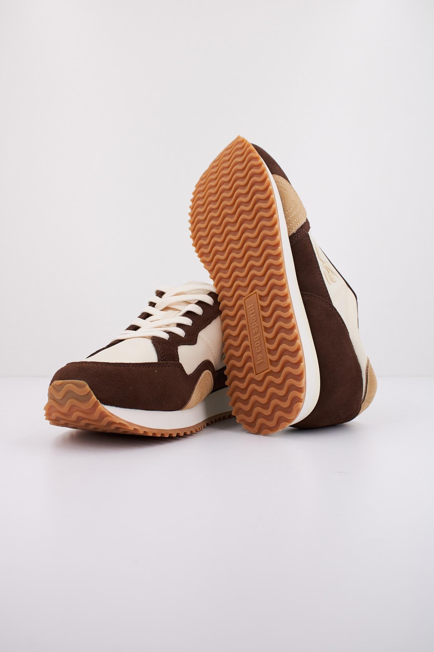 LE COQ SPORTIF JET STAR_ en color MARRON (4)