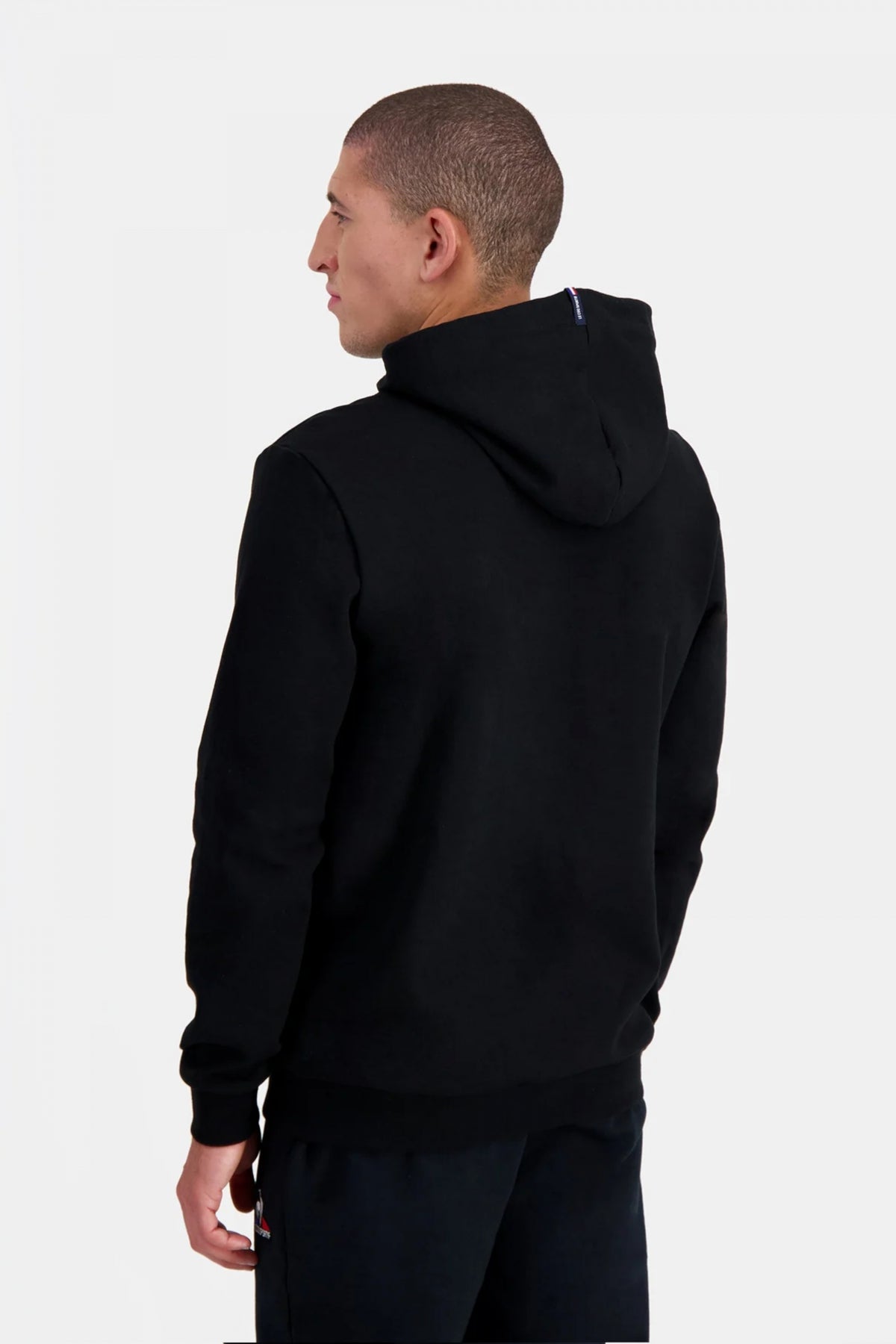 LE COQ SPORTIF ESS HOODY N en color NEGRO (3)
