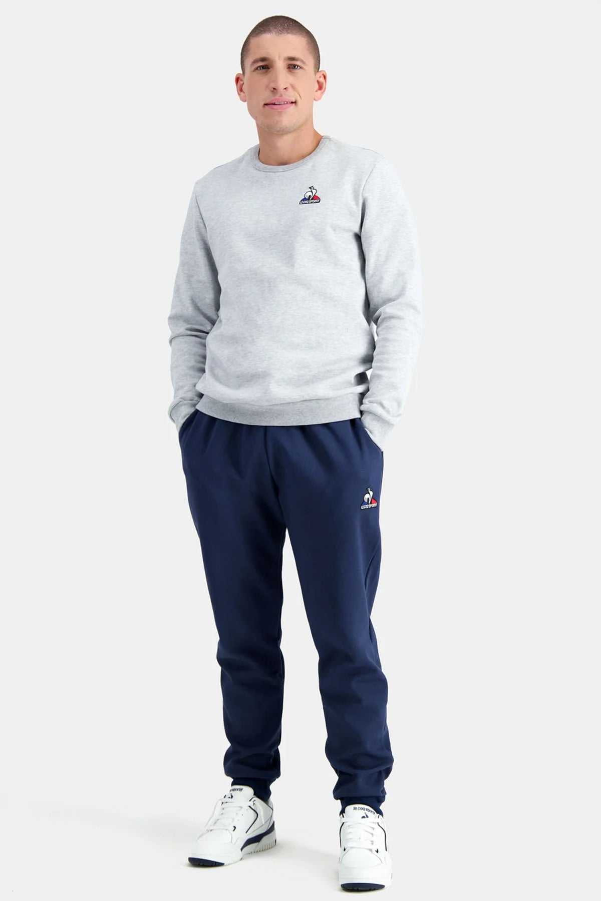 LE COQ SPORTIF ESS CREW SWEAT N en color GRIS (5)