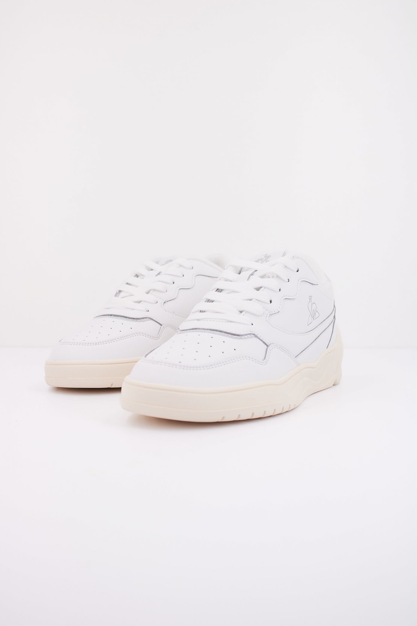 LE COQ SPORTIF LCS ALMA en color BLANCO (2)