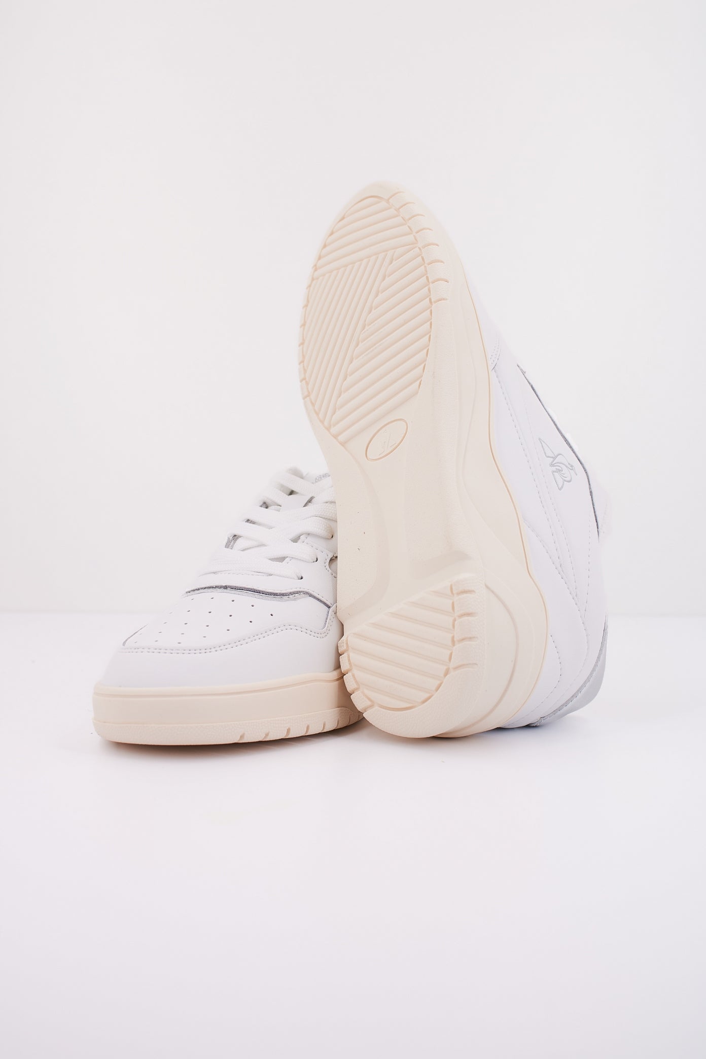 LE COQ SPORTIF LCS ALMA en color BLANCO (5)