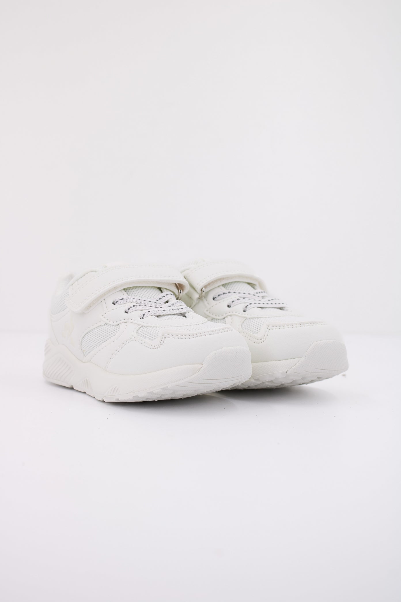 LE COQ SPORTIF LCS RUNNER PS en color BLANCO (2)