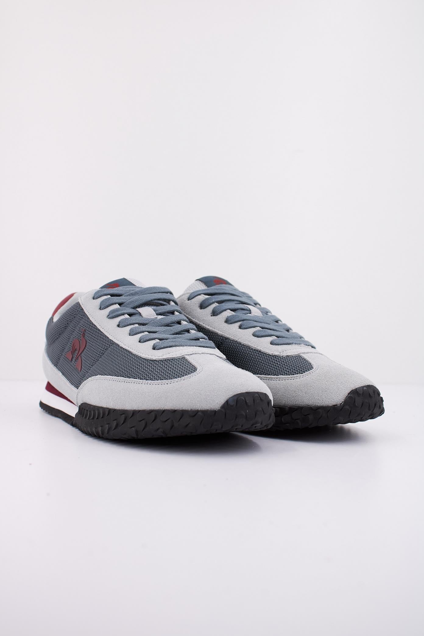 LE COQ SPORTIF VELOCE I en color GRIS (2)