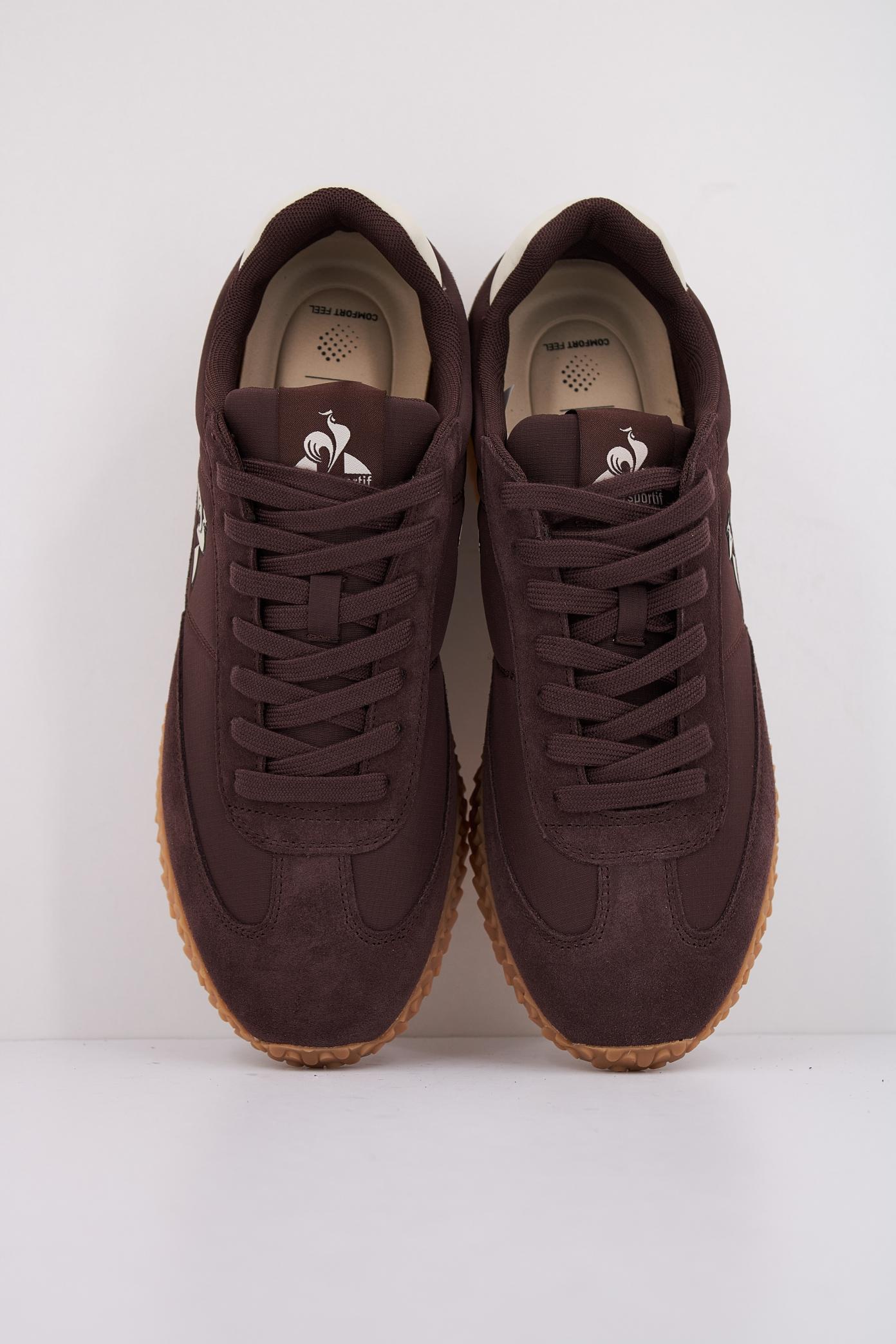 LE COQ SPORTIF VELOCE en color BURDEOS (3)