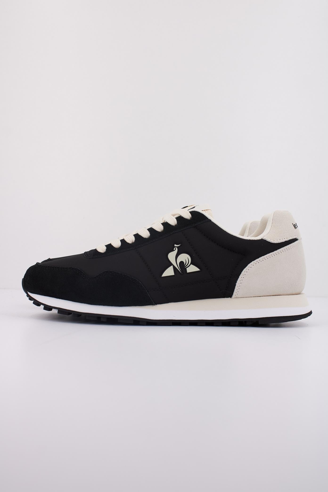 LE COQ SPORTIF ASTRA en color NEGRO (1)