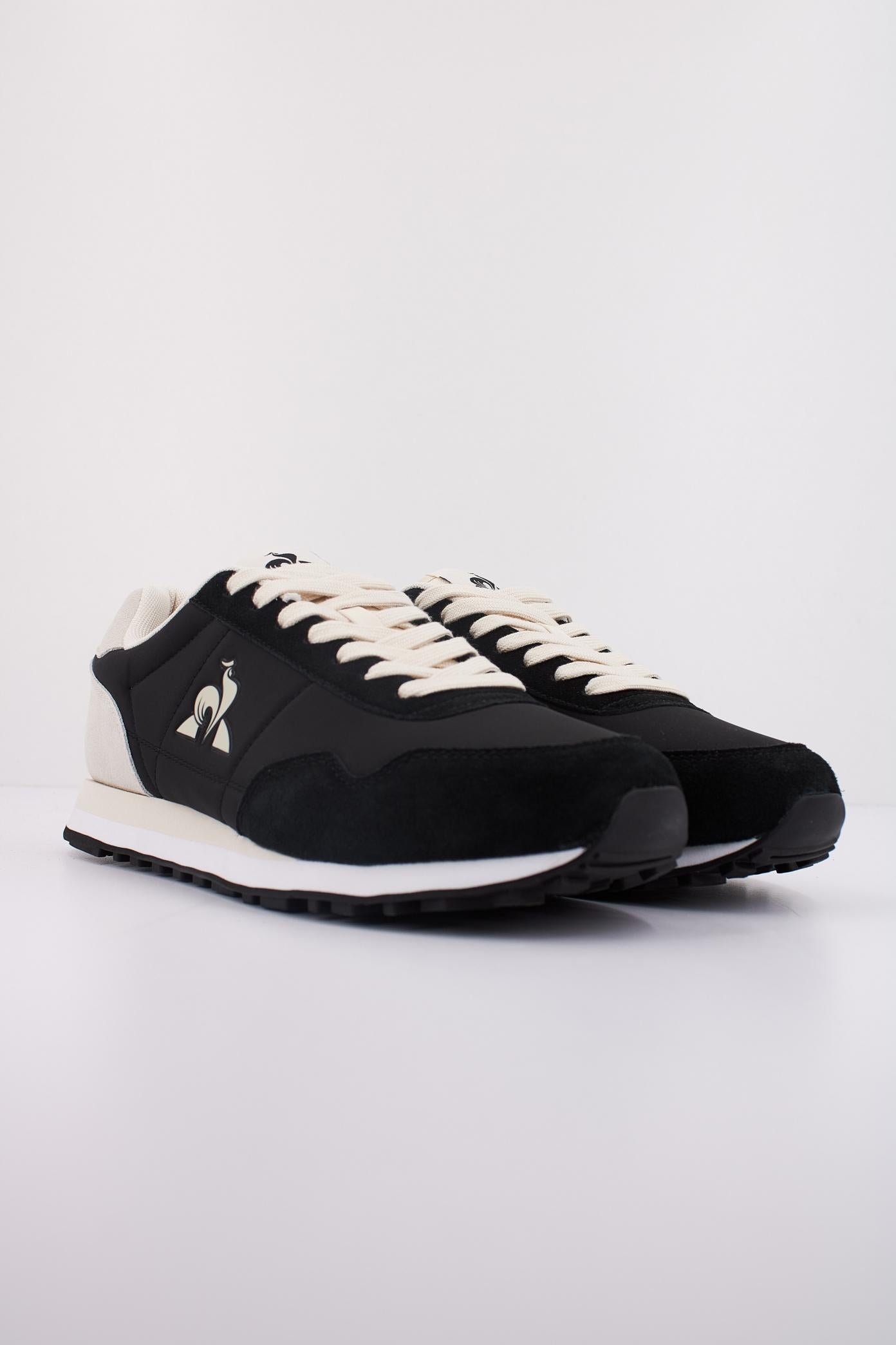 LE COQ SPORTIF ASTRA en color NEGRO (2)