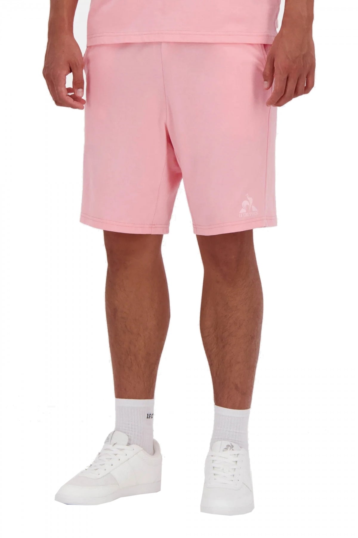 LE COQ SPORTIF CORTO BAS en color ROSA (1)