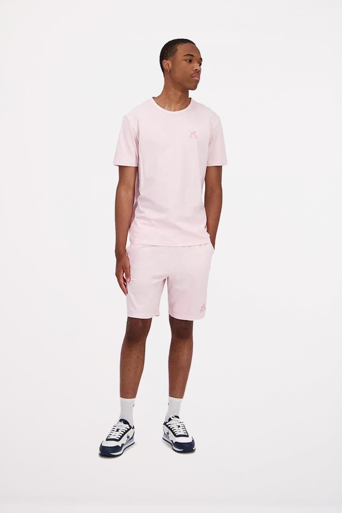 LE COQ SPORTIF BAS SHORT N en color ROSA (3)