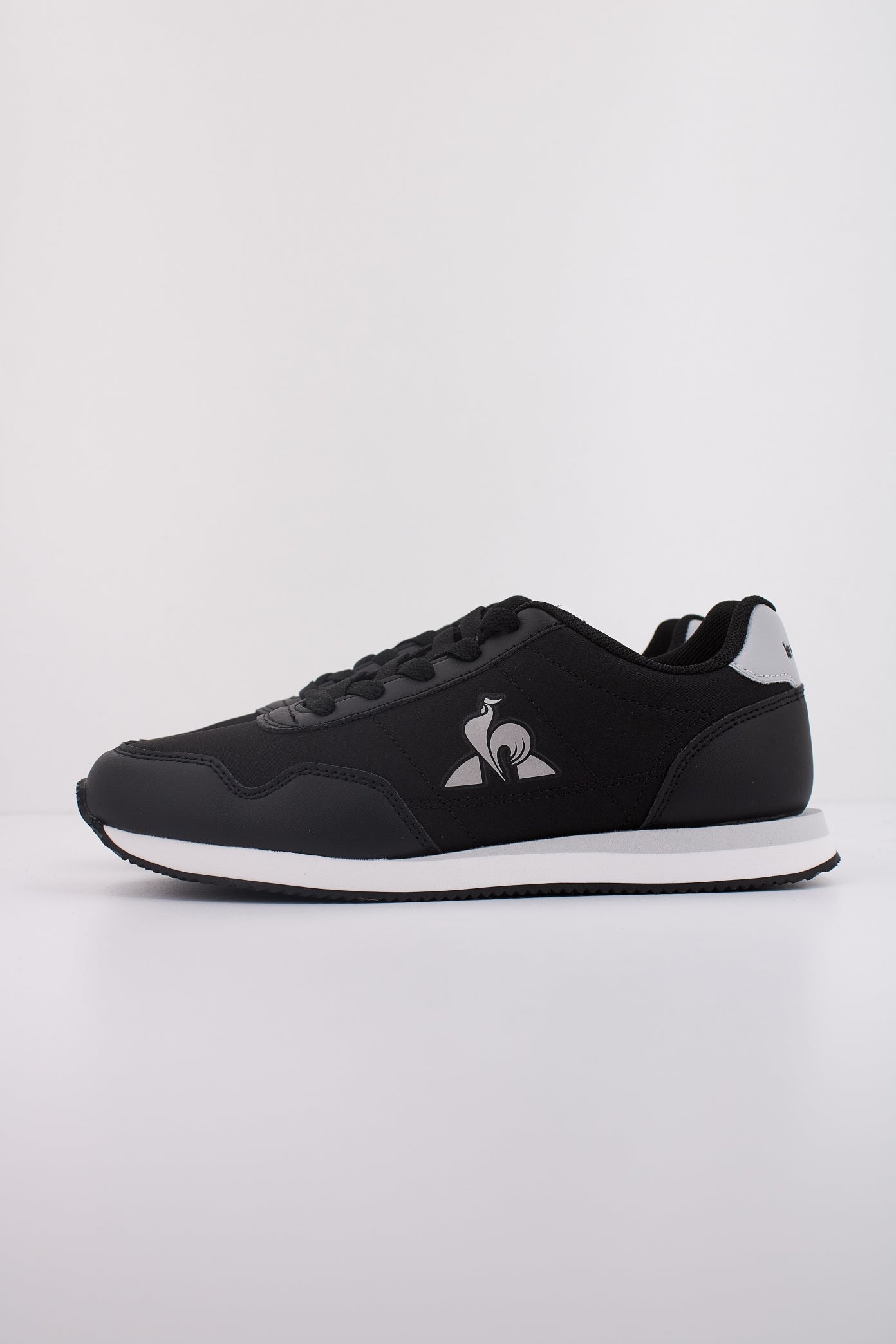 LE COQ SPORTIF L en color NEGRO (1)
