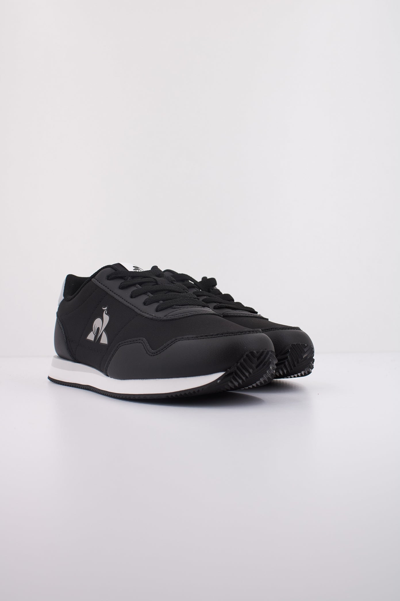 LE COQ SPORTIF L en color NEGRO (2)