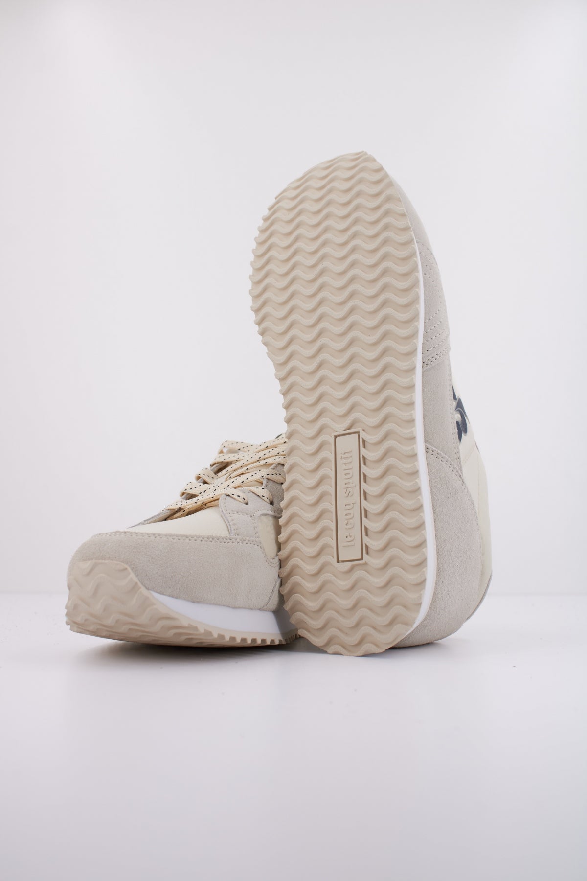 LE COQ SPORTIF JET STAR_ en color BEIS (5)