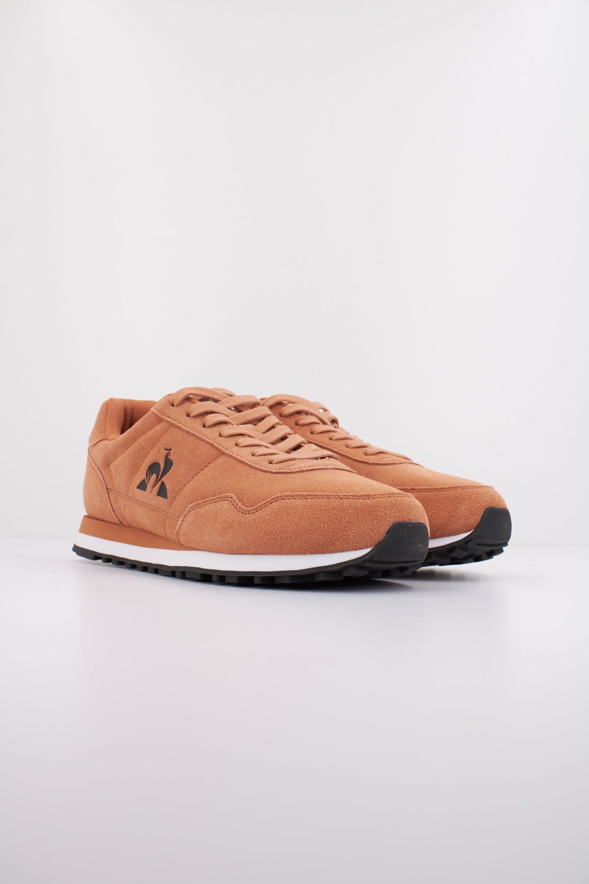 LE COQ SPORTIF ASTRA_ en color NARANJA (2)