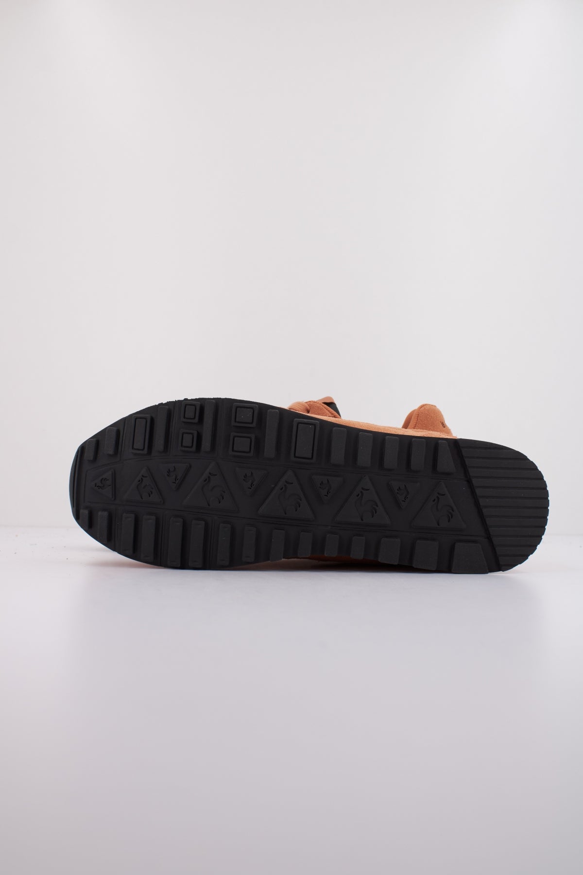 LE COQ SPORTIF ASTRA_ en color NARANJA (5)