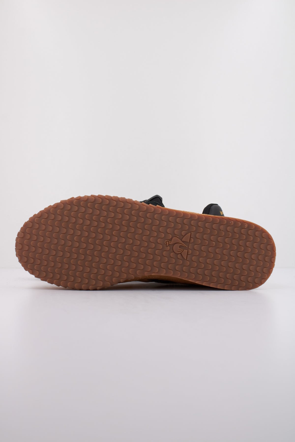 LE COQ SPORTIF VELOCE I en color MARRON (5)