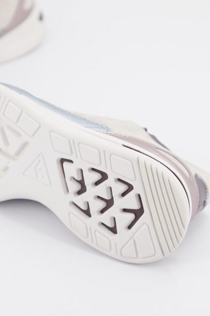 LE COQ SPORTIF S R FLOW W METALLIC LEATH en color BEIS (4)