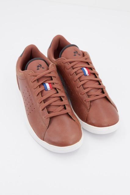 LE COQ SPORTIF COURTSTAR WINTER LEATHER en color MARRON (4)