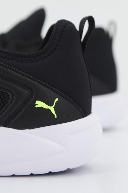 PUMA RESOLVE STREET SPARK en color NEGRO (2)