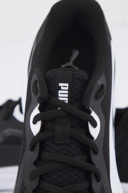 PUMA TWITCH RUNNER FRESH en color NEGRO (2)