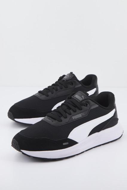 PUMA RUNTAMED en color NEGRO (1)