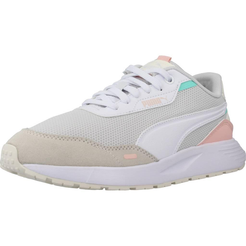 PUMA RUNTAMED en color BEIS (1)