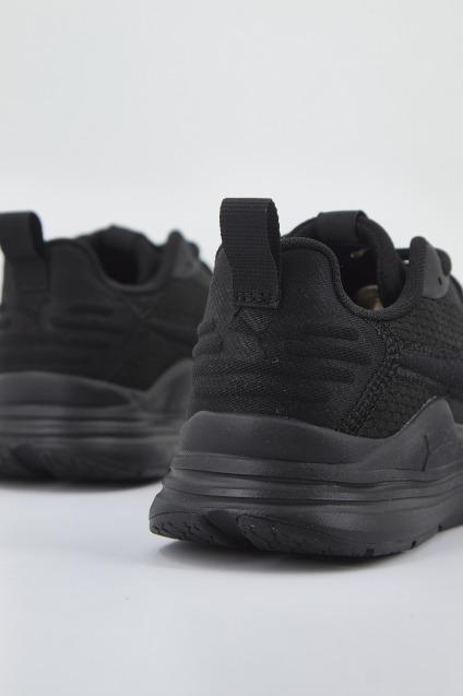 PUMA WIRED RUN PURE en color NEGRO (3)