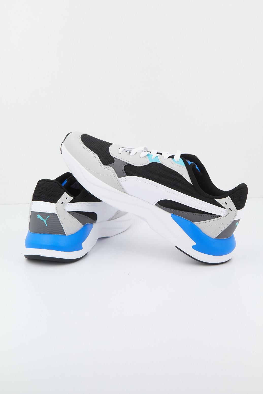 PUMA X-RAY SPEED LITE en color NEGRO (4)