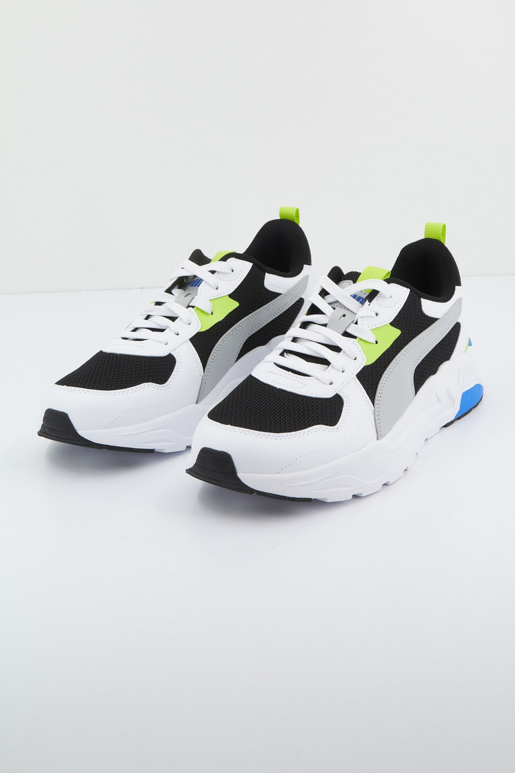 PUMA TRINITY LITE en color BLANCO (1)