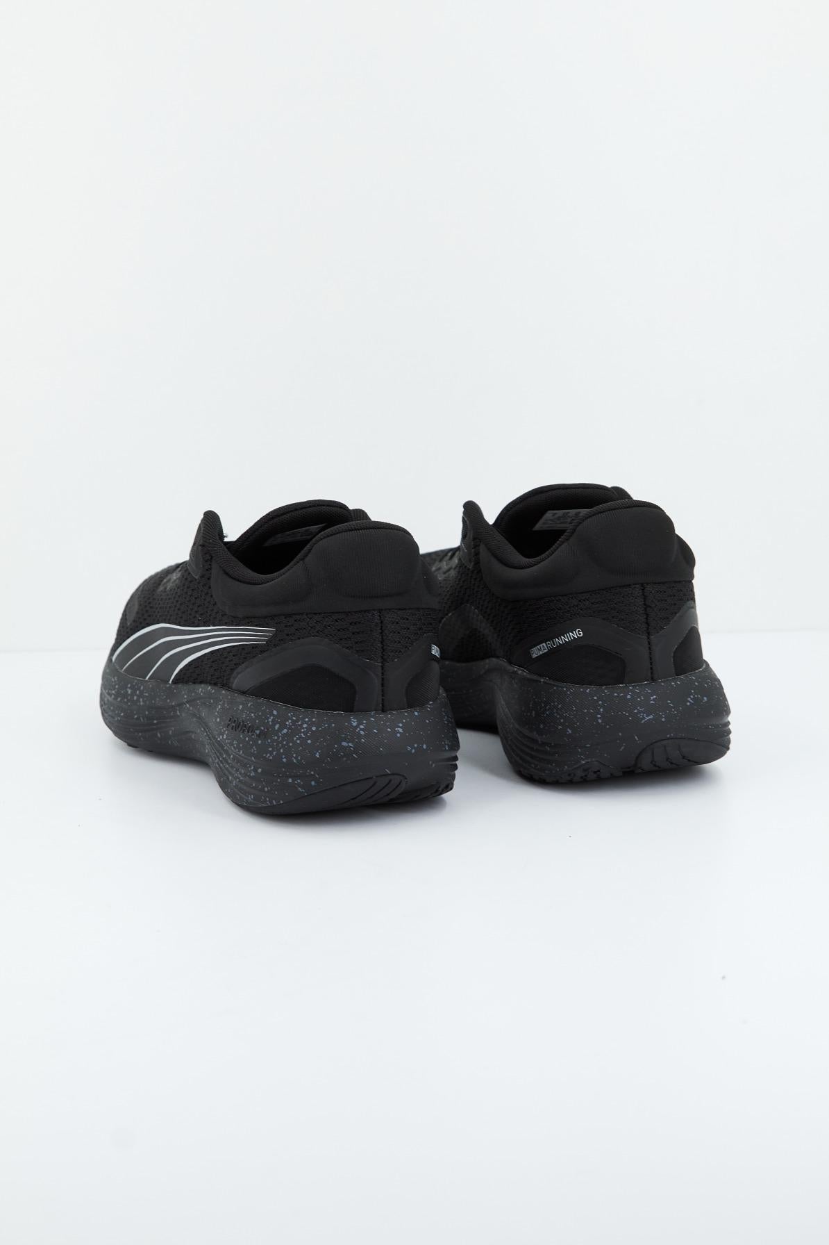 PUMA SCEND PRO en color NEGRO (2)