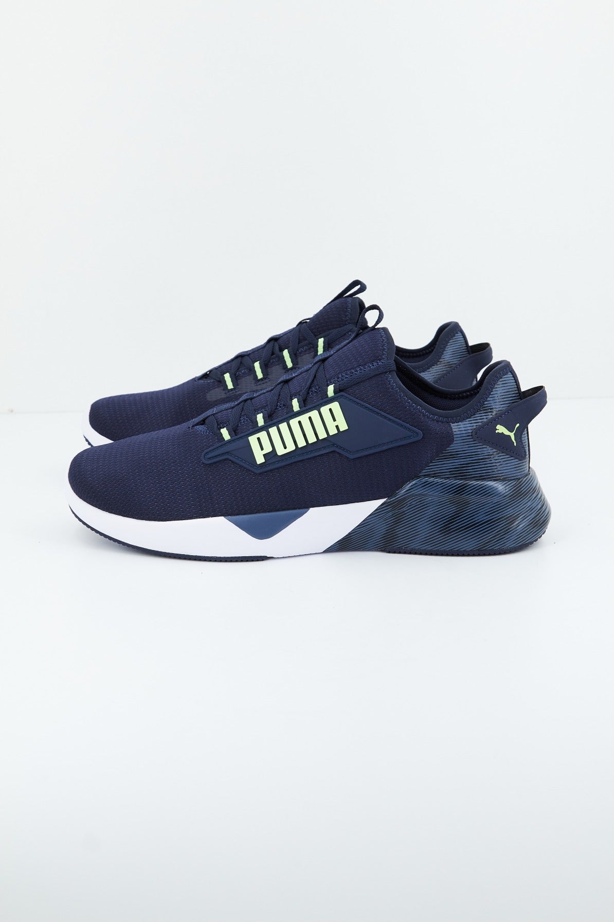 PUMA RETALIATE HYPERWAV en color AZUL (1)