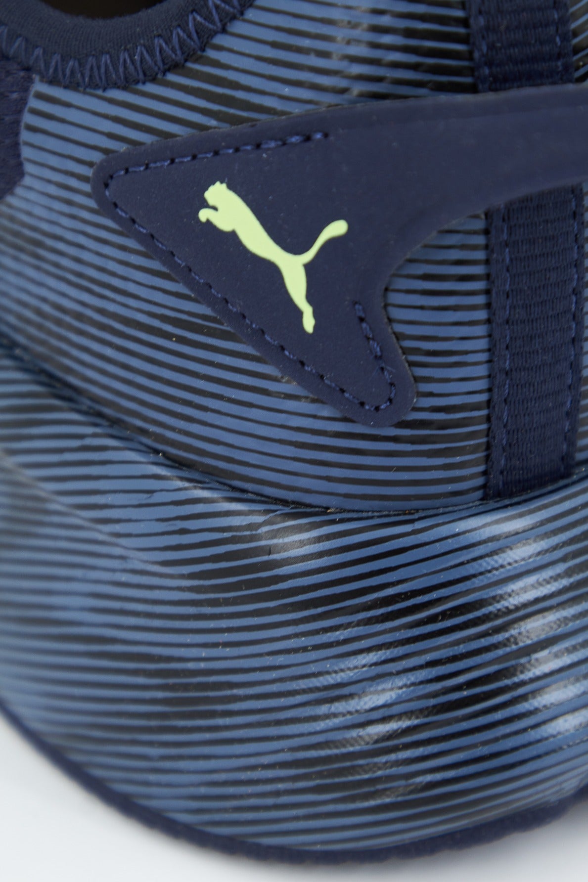 PUMA RETALIATE HYPERWAV en color AZUL (3)