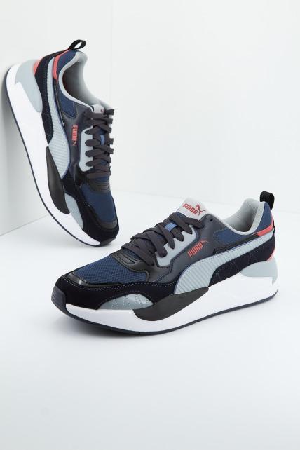 PUMA X-RAY SQUARE SD en color AZUL (1)