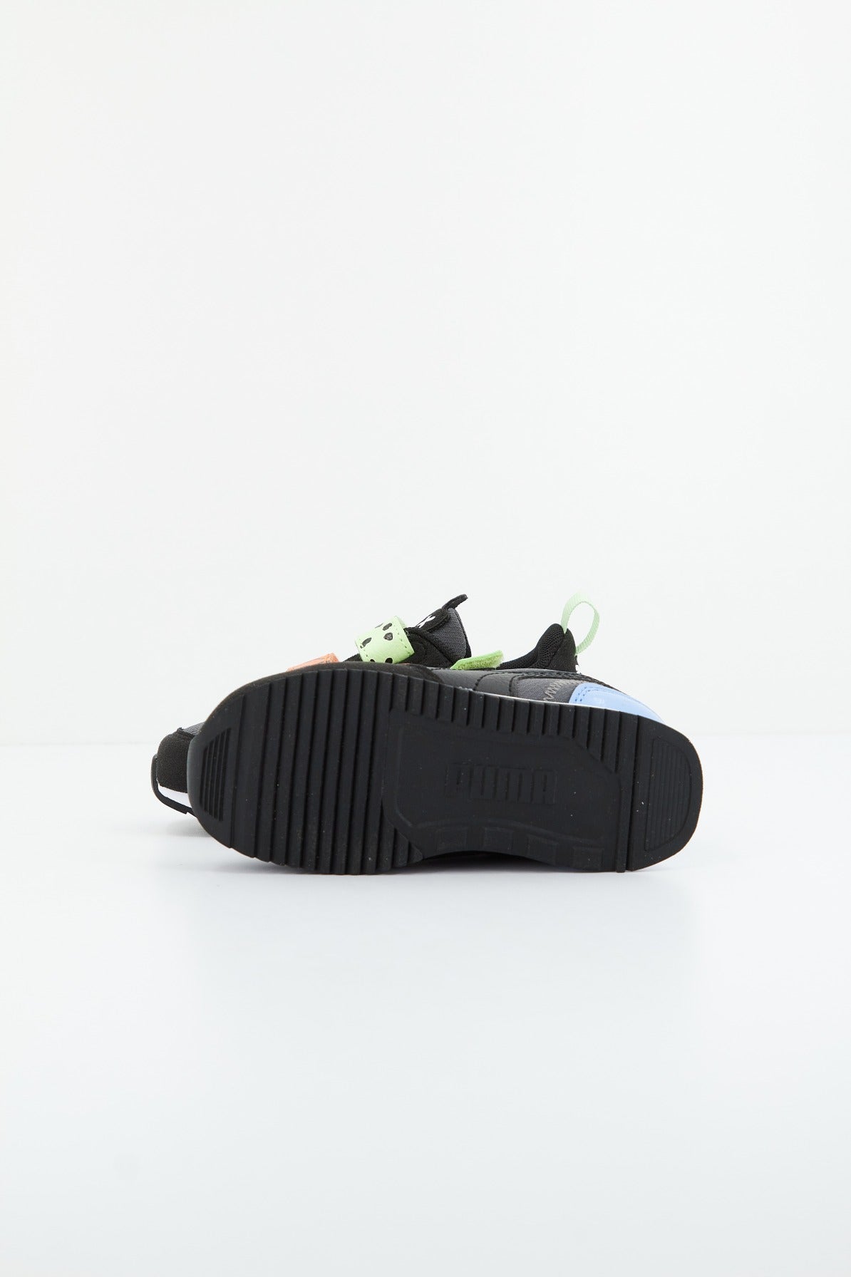 PUMA R MIX MTCH V INF en color NEGRO (4)