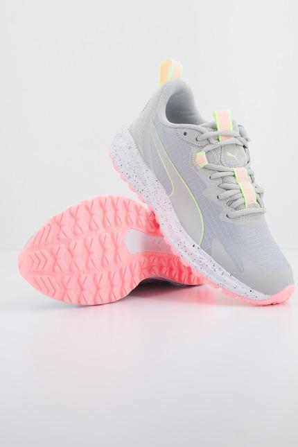 PUMA TWITCH RUNNER TRAIL en color GRIS (1)