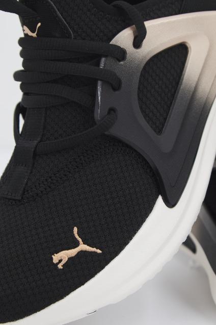 PUMA SOFTRIDE ENZO EVO MO en color NEGRO (4)