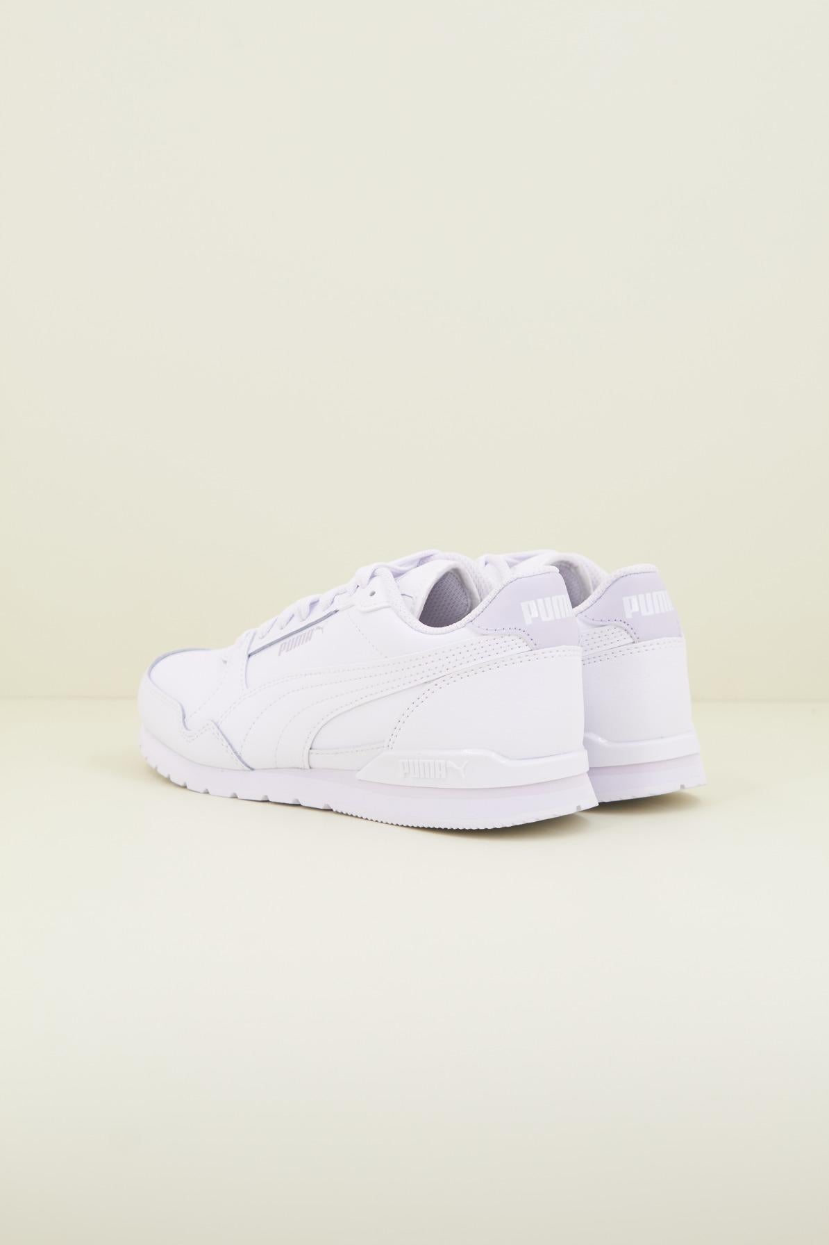 PUMA ST RUNNER V L en color BLANCO (3)