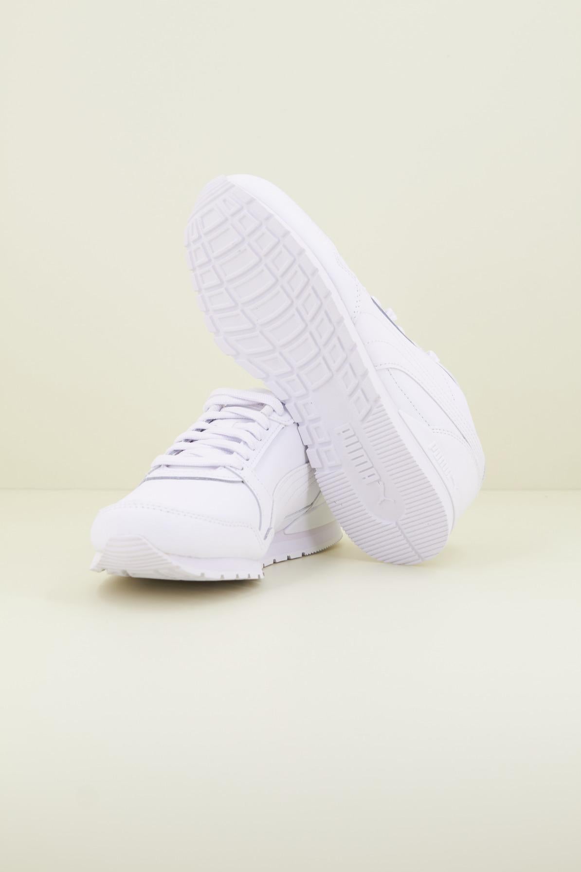 PUMA ST RUNNER V L en color BLANCO (4)