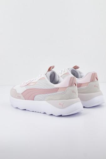 PUMA RUNTAMED PLATFORM en color ROSA (2)