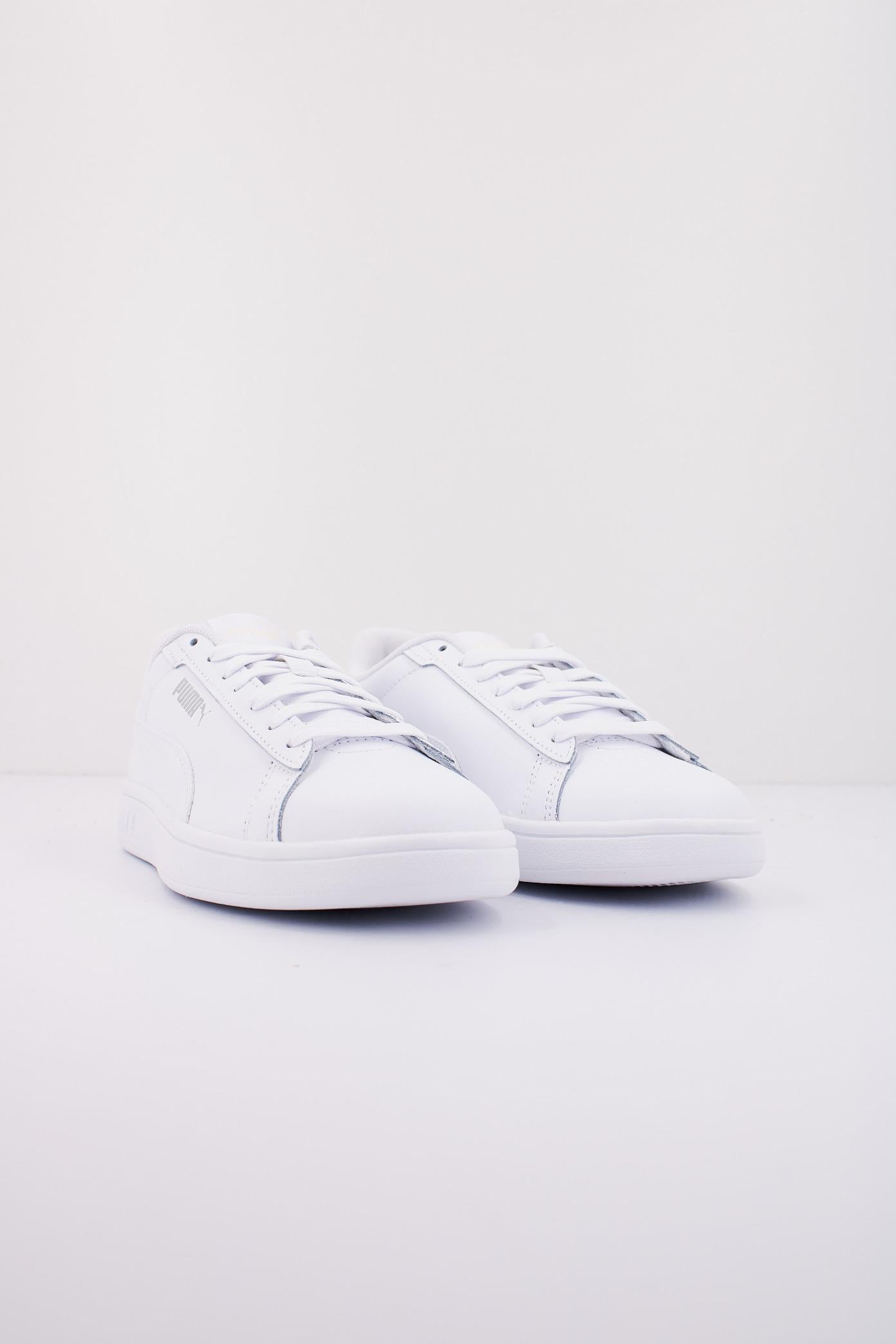 PUMA PUMA SMASH . en color BLANCO (2)