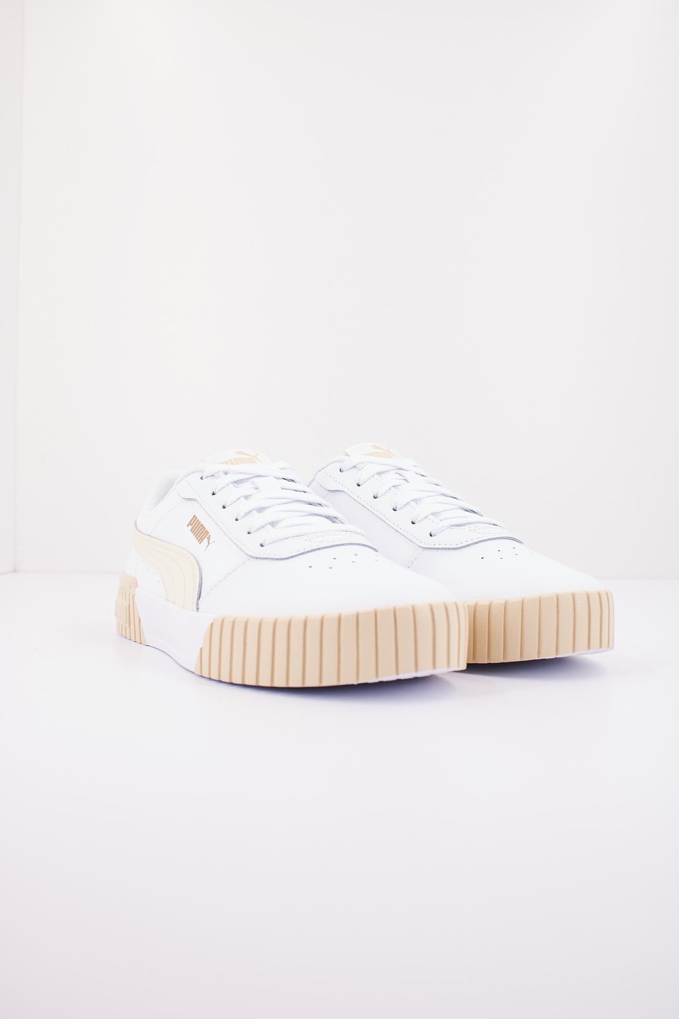PUMA CARINA . en color BLANCO (2)